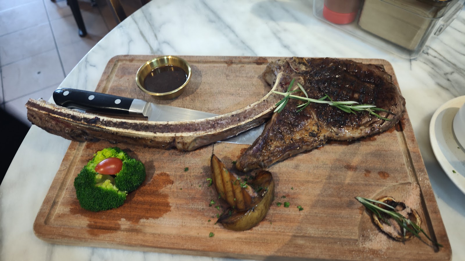 战斧牛排 Beef Tomahawk